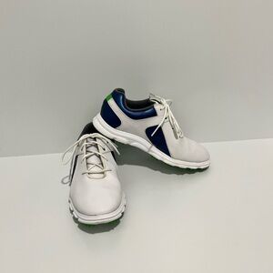 Footjoy Boys Golf shoe size 4